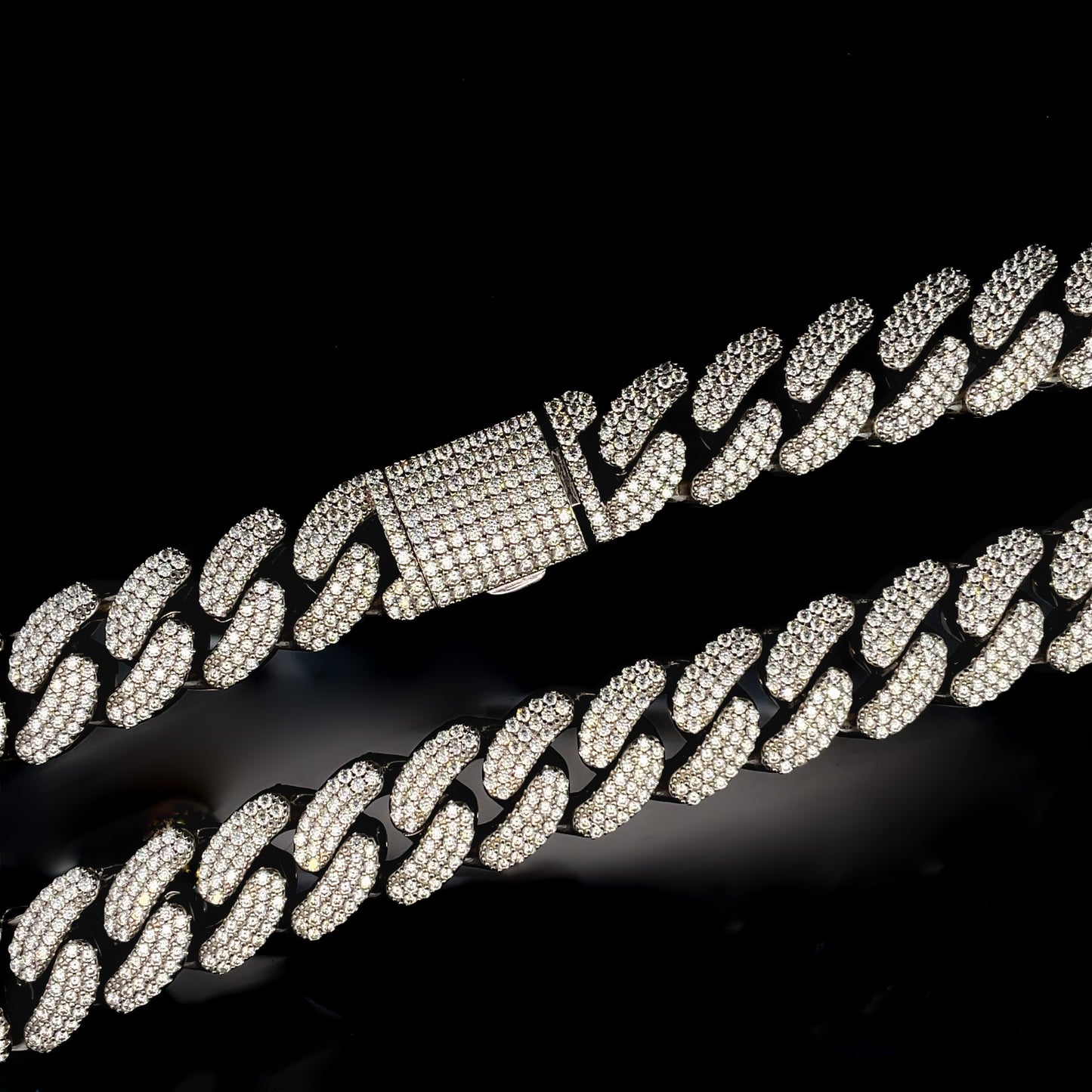 Iced Out Cuban Link 925 Chain - 18mm