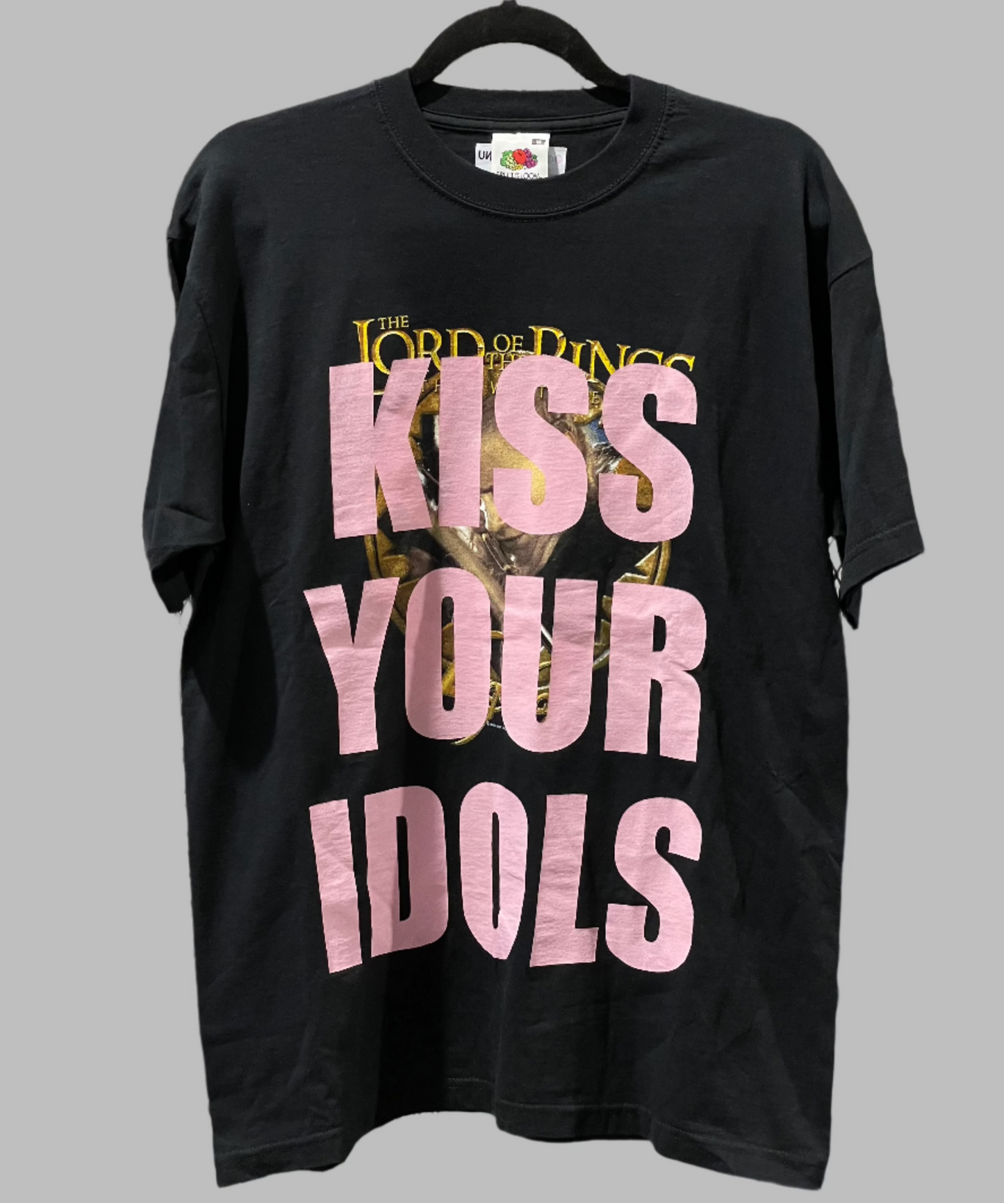 KISS YOUR IDOLS : THE LORD OF THE RINGS T-SHIRT