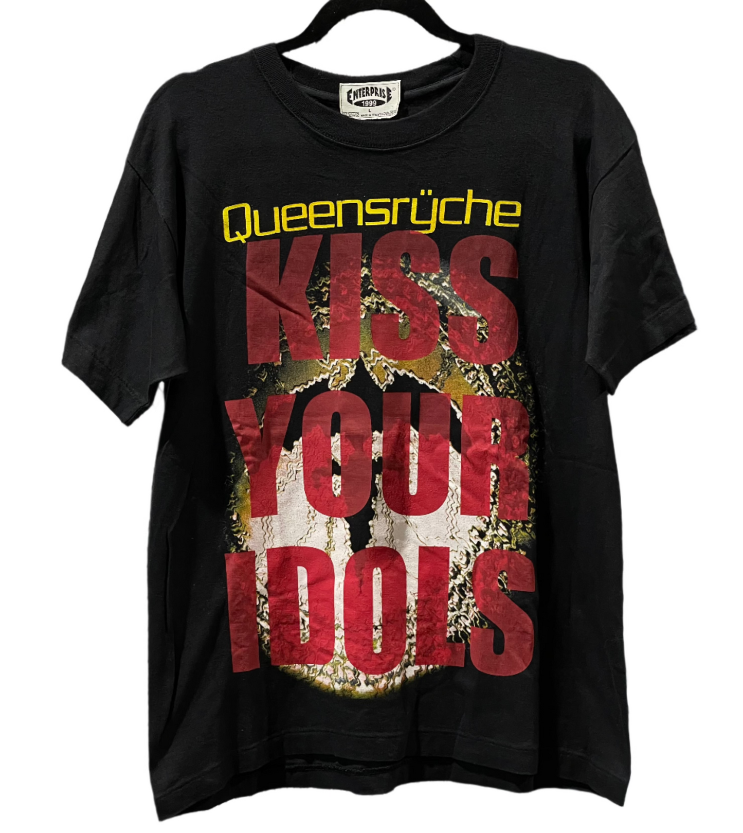 KISS YOUR IDOLS : QUEENSRYCHE T-SHIRT