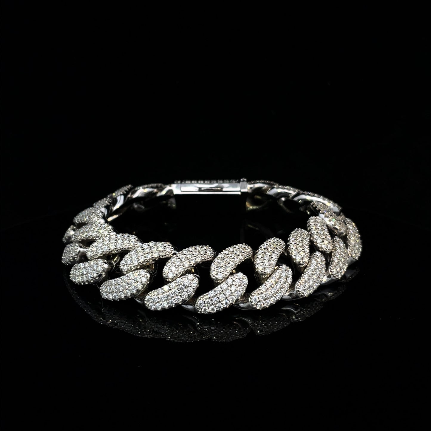 Iced Out Cuban Link Bracelet 20mm